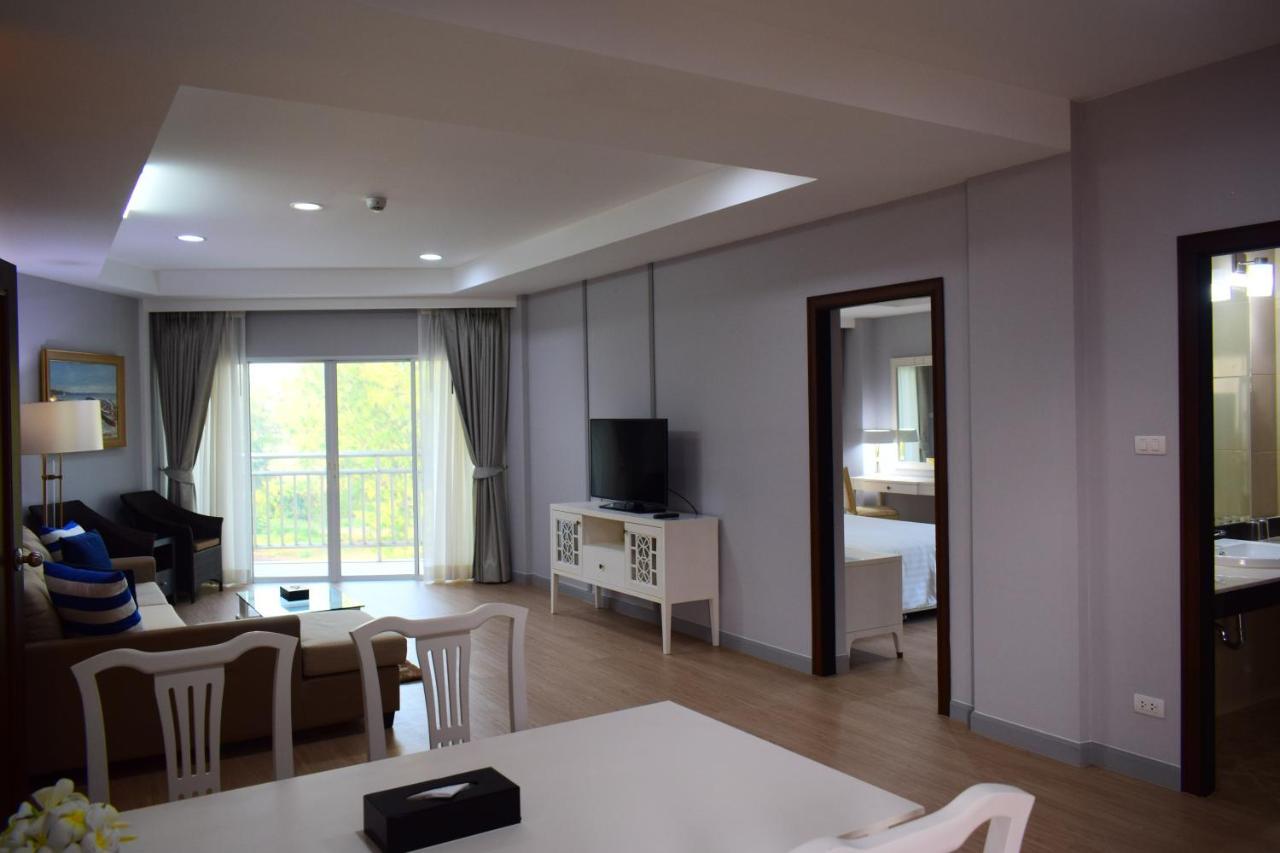Seapine Beach Golf And Resort Hua Hin Ban Khao Takiap Exterior photo